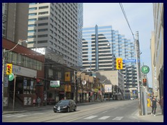 Dundas St from Dundas Square